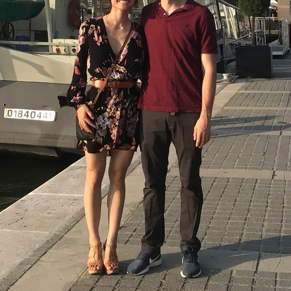 Long Sleeve Black Floral Print Shift Dress - Picture 1 of 2